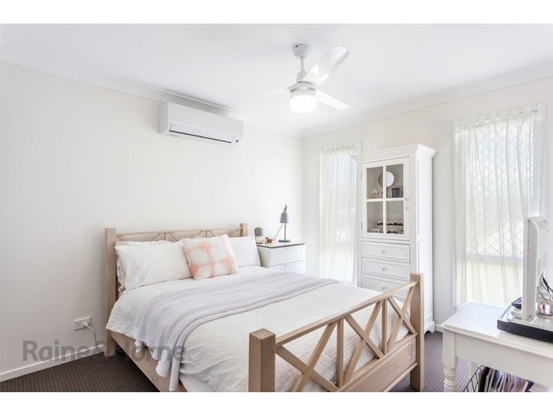 12a Dove Crescent, Kleinton QLD 4352