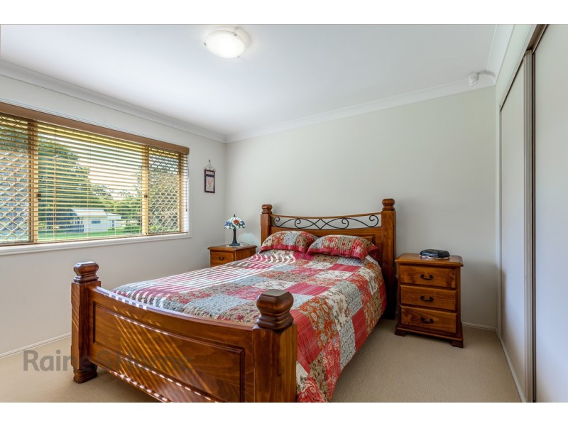 4 Bronwyn Court, Highfields QLD 4352