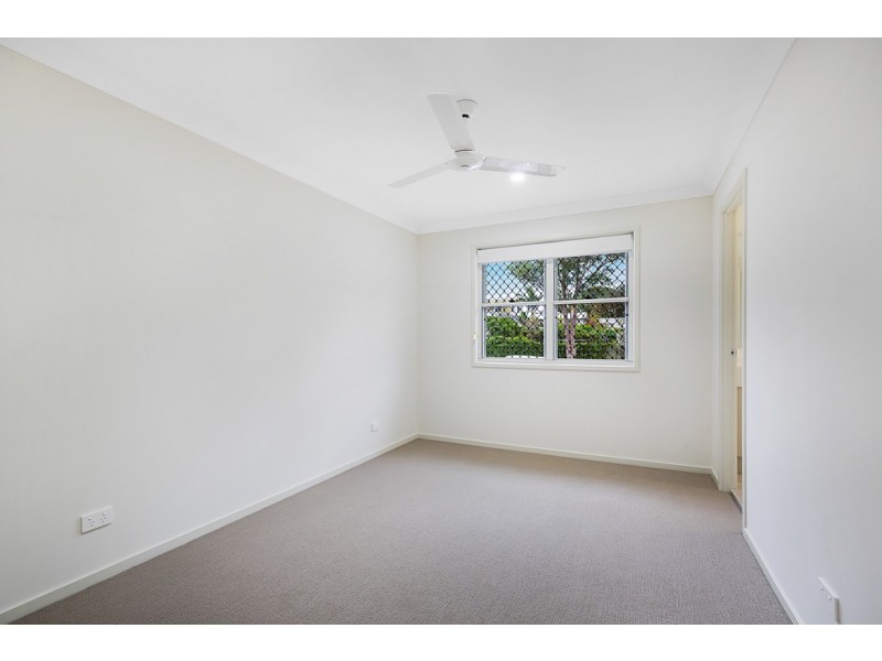 2/68 Alford Street, Mount Lofty QLD 4350