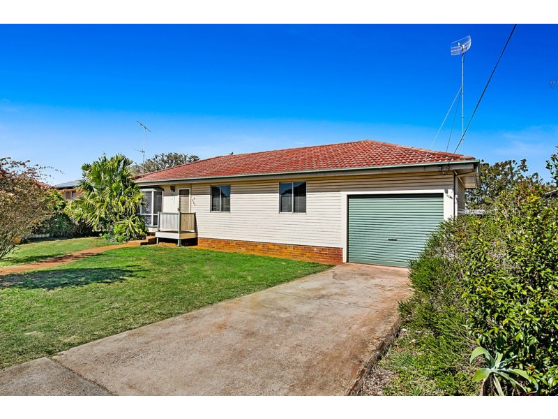 494 Stenner Street, Darling Heights QLD 4350