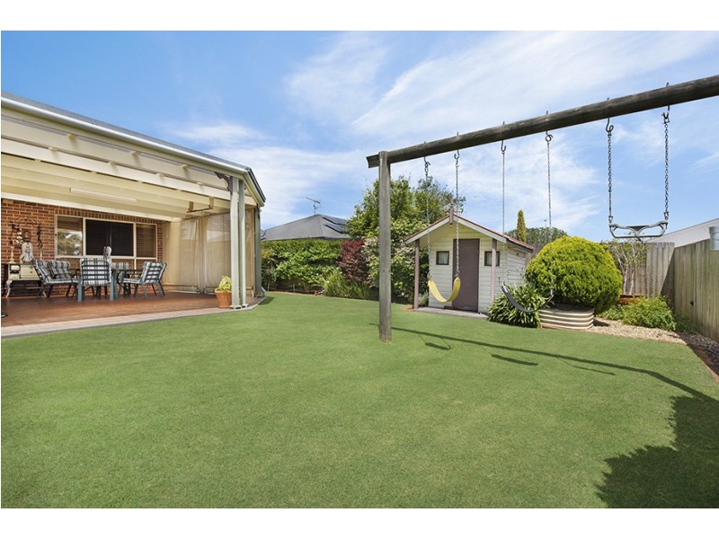 25 Glen Eagles Drive, Middle Ridge QLD 4350