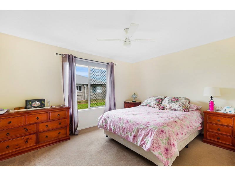 10 Frizzell Street, Southbrook QLD 4363