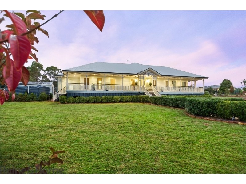2 Amorosa Street, Cabarlah QLD 4352