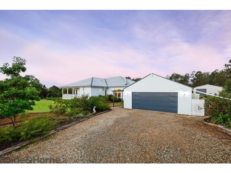 2 Amorosa Street, Cabarlah QLD 4352