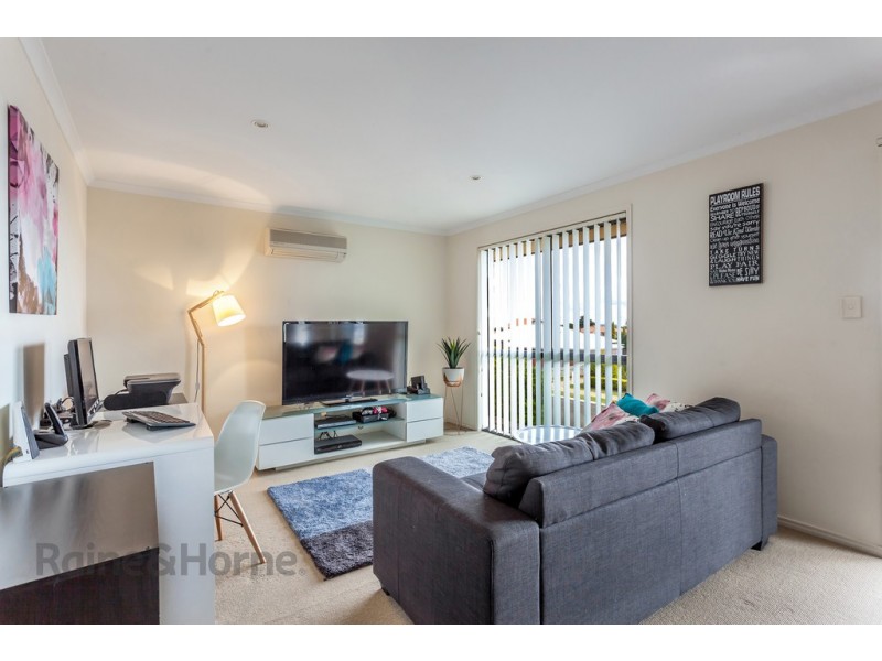 14 Banksdale Drive, Middle Ridge QLD 4350