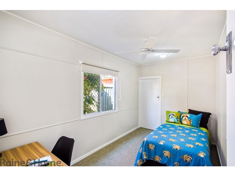 162 Long Street, South Toowoomba QLD 4350