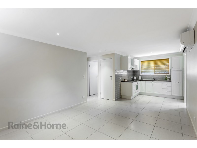 2 / 45 Cleary Street, Centenary Heights QLD 4350