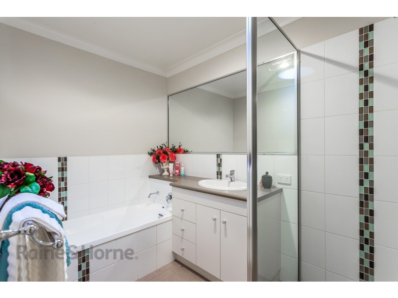 5/169 Alderley Street, Centenary Heights QLD 4350