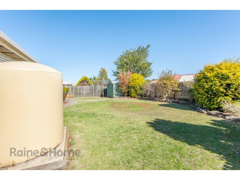 21 Moore Crescent, Wilsonton QLD 4350