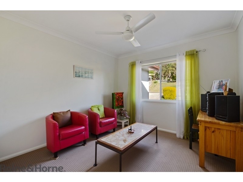 17 Traverston Court, Preston QLD 4352