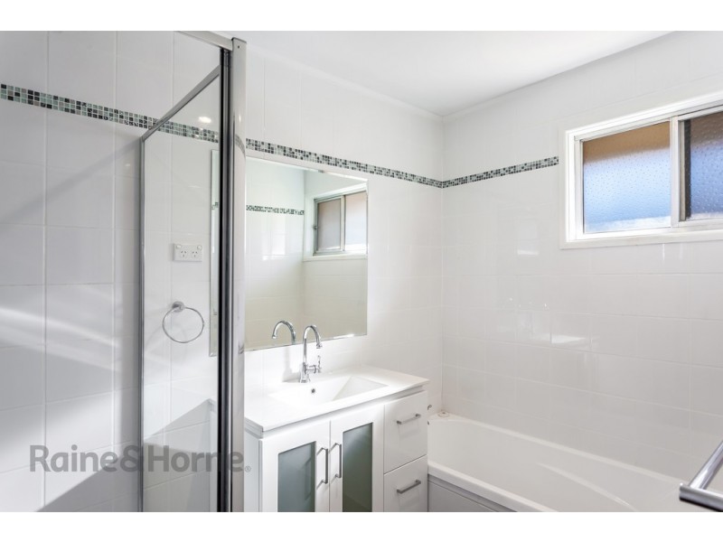 11 Doherty Street, Rockville QLD 4350