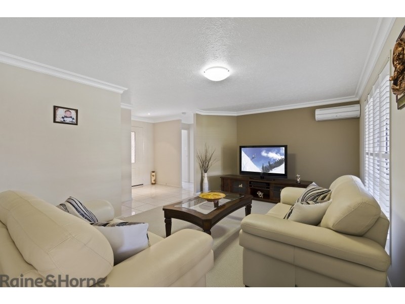 6 Gwenda Drive, Westbrook QLD 4350