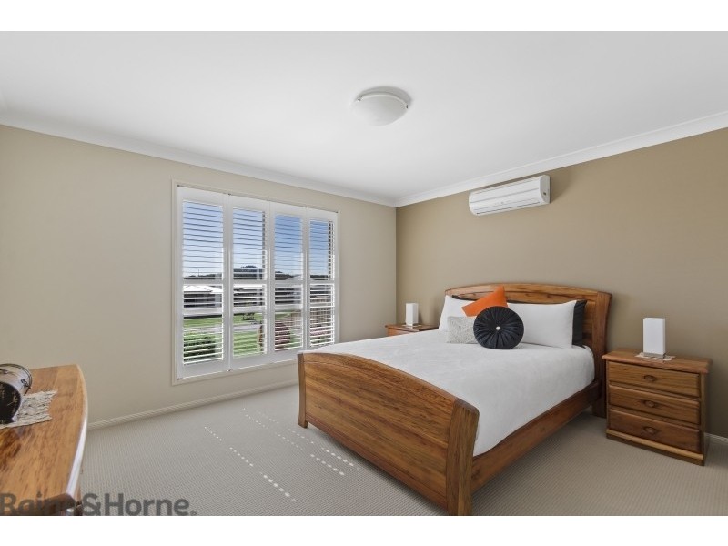 6 Gwenda Drive, Westbrook QLD 4350