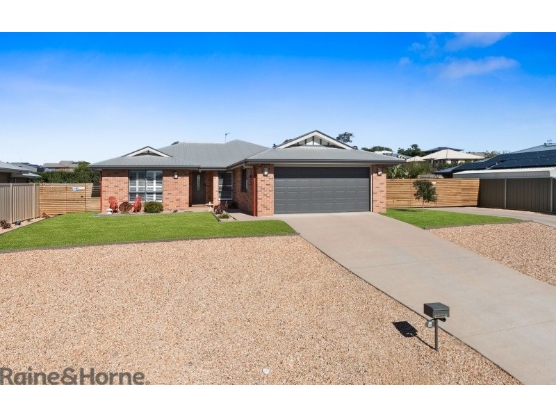 6 Gwenda Drive, Westbrook QLD 4350