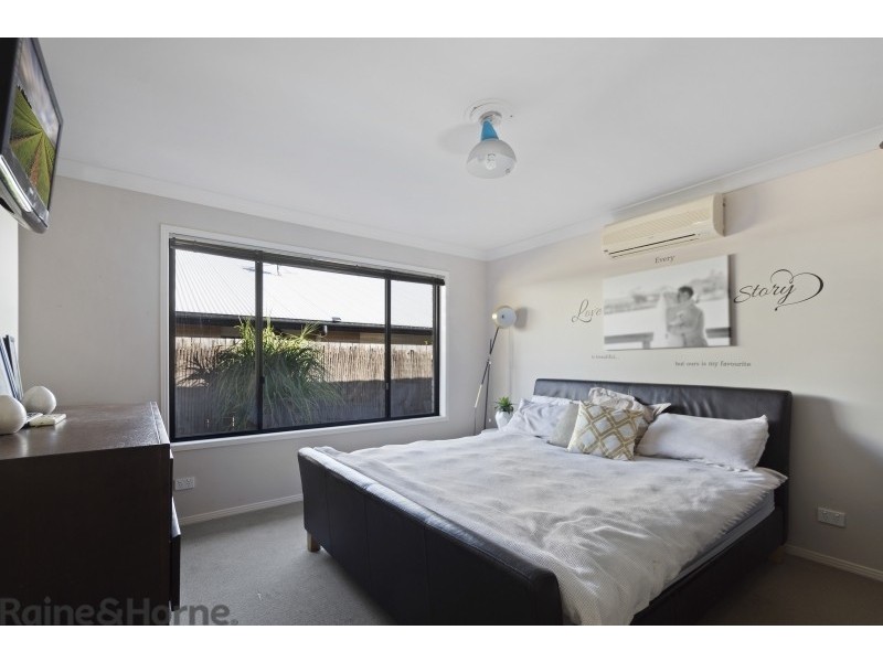 627 Hume Street, Kearneys Spring QLD 4350
