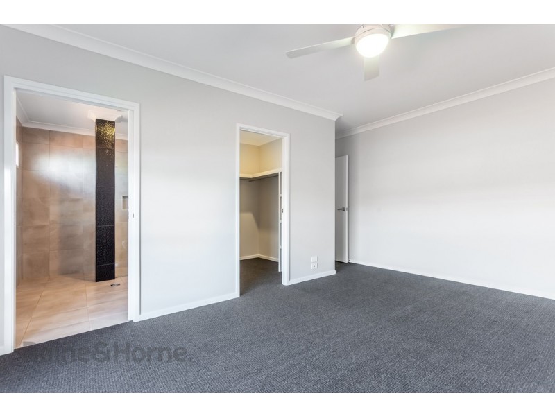 20 Meares Street, Kearneys Spring QLD 4350