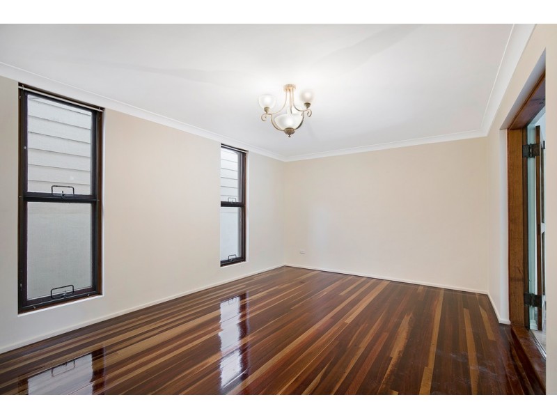 13 Culliford Drive, Middle Ridge QLD 4350