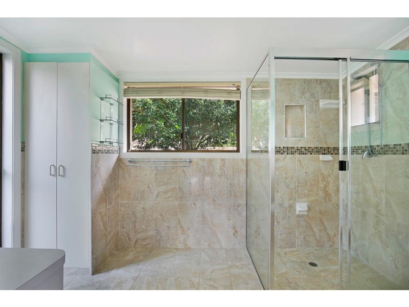 13 Culliford Drive, Middle Ridge QLD 4350