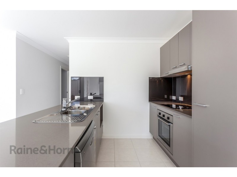 2/25 Minnett Street, Glenvale QLD 4350