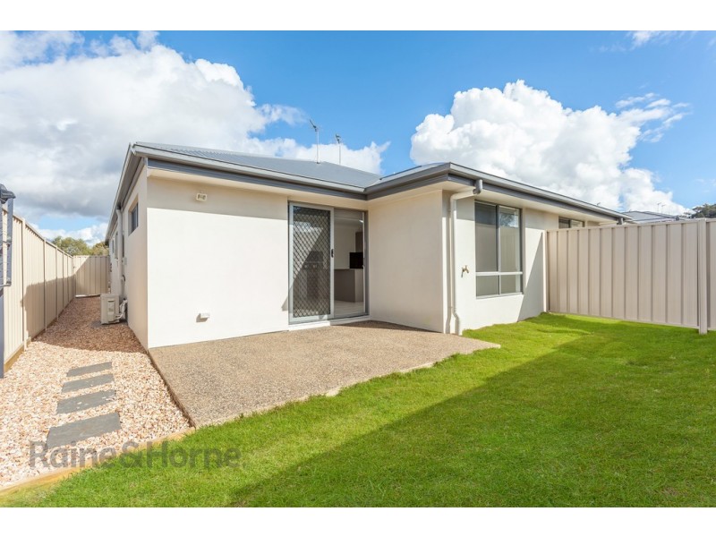 2/25 Minnett Street, Glenvale QLD 4350
