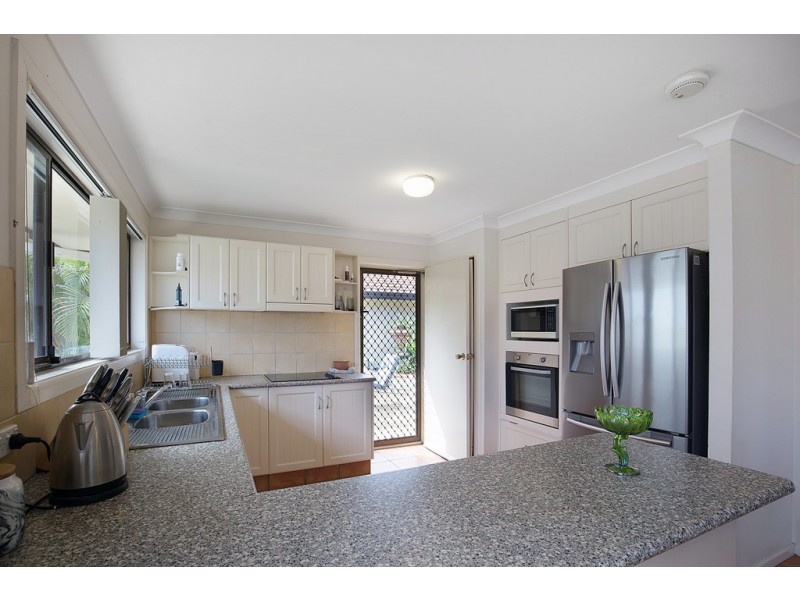 32 O’Grady Drive, Paradise Point QLD 4216