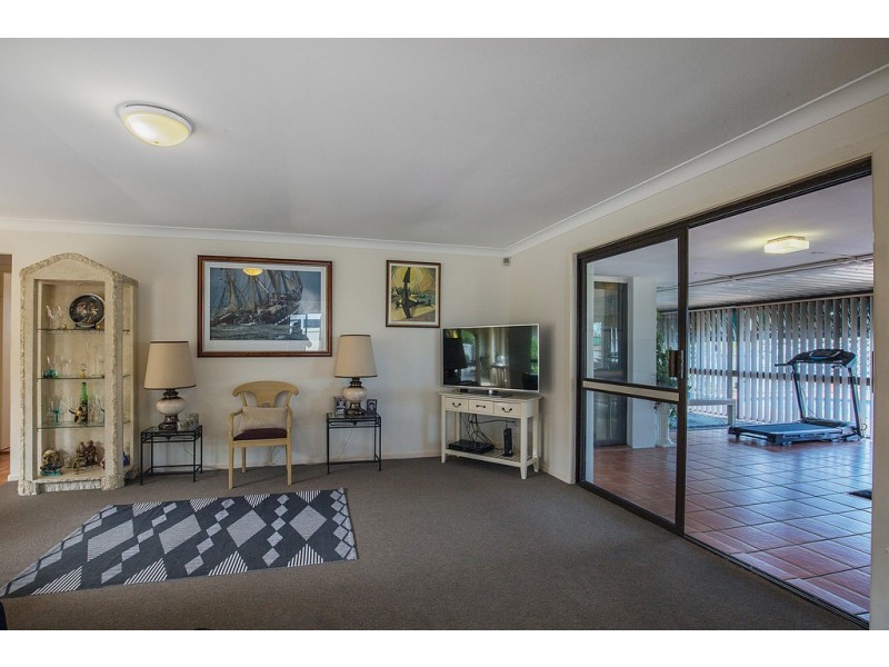 32 O’Grady Drive, Paradise Point QLD 4216