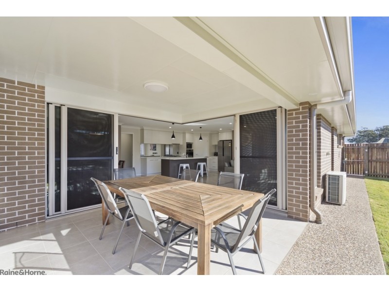 43 Renshaw Crescent, Kearneys Spring QLD 4350