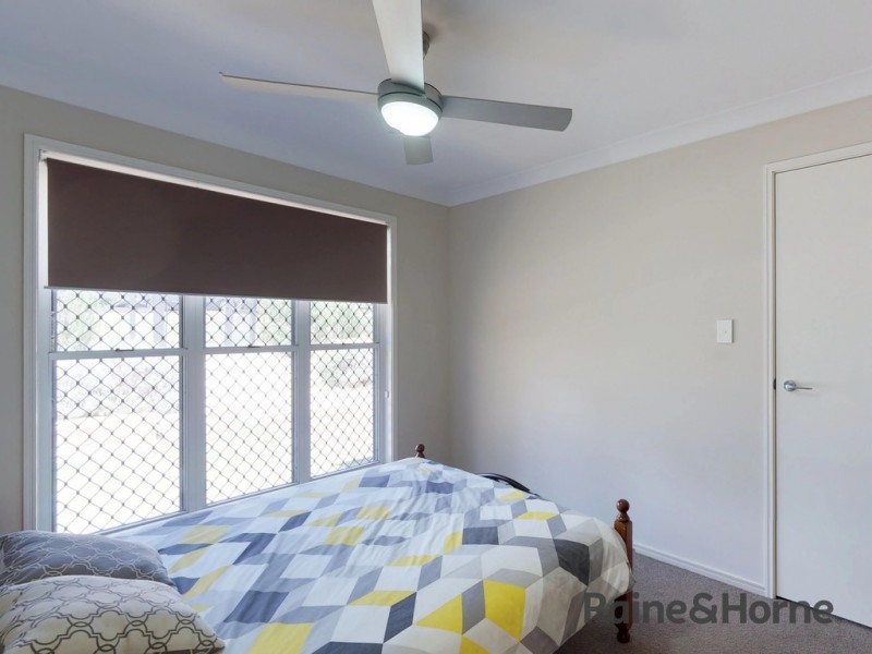 200 Postle Street, Mount Rascal QLD 4350