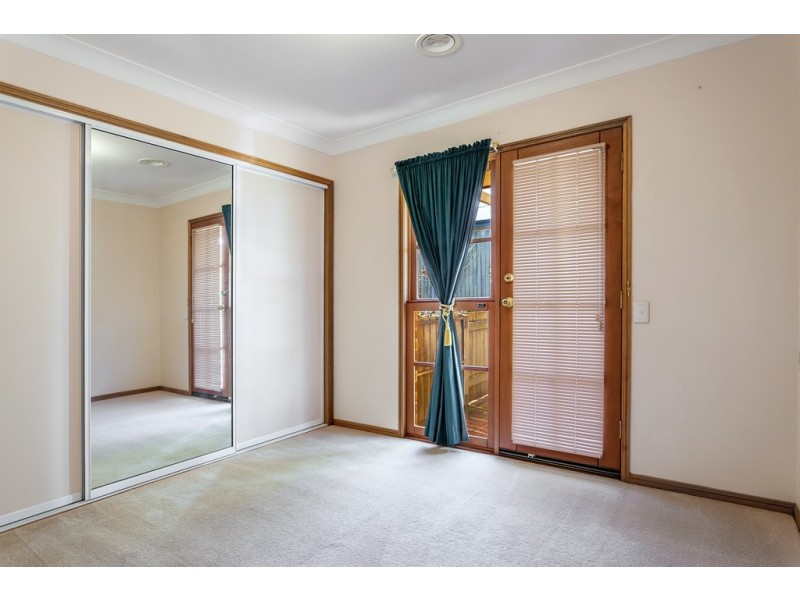 4/334 Hume Street, Centenary Heights QLD 4350