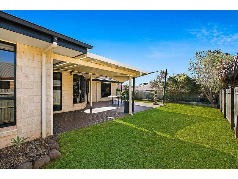 17 Oldfield Street, Middle Ridge QLD 4350