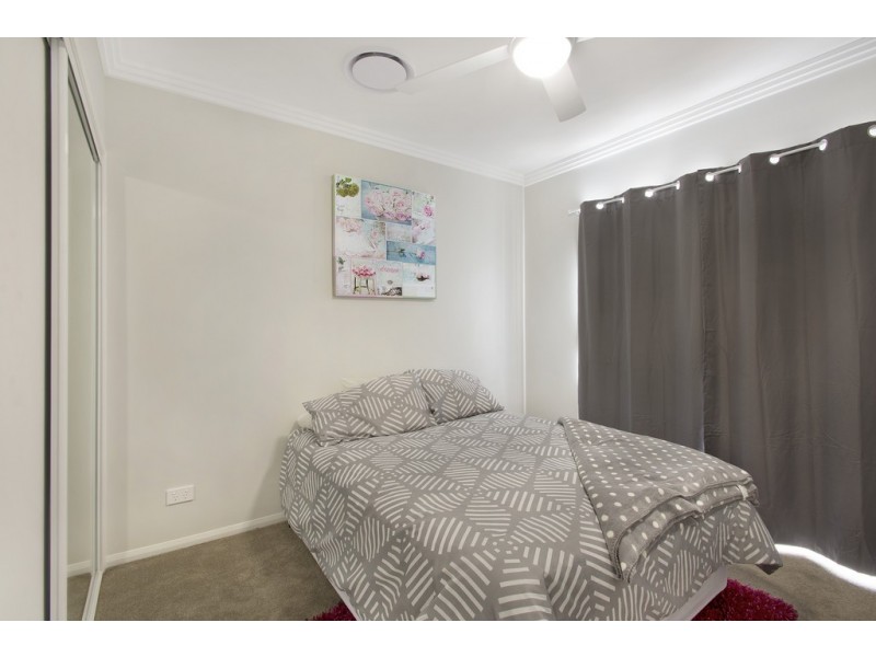 15 Velodrome Drive, Kearneys Spring QLD 4350