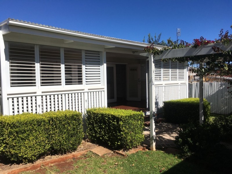 195 Long Street, South Toowoomba QLD 4350