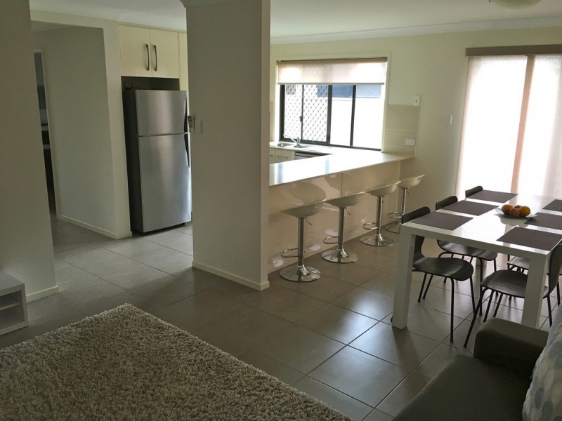 21 Hursley Road, Newtown QLD 4350