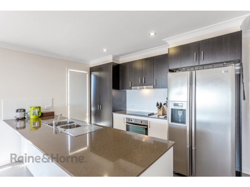 27 Sanctuary Drive, Cranley QLD 4350