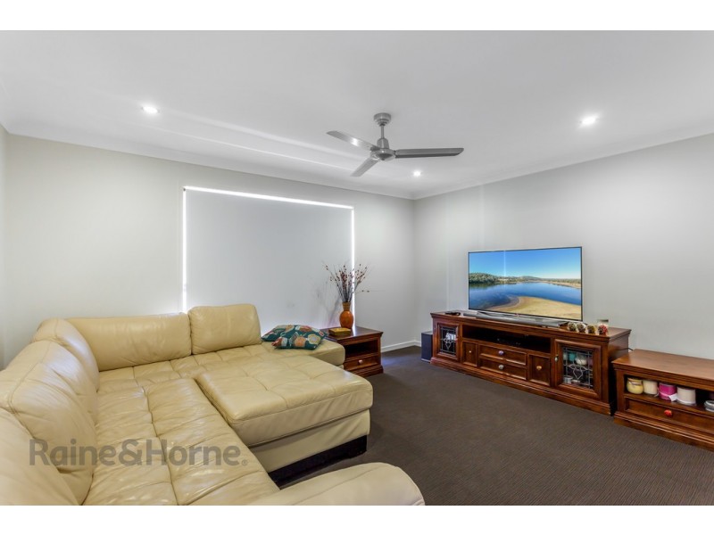 27 Sanctuary Drive, Cranley QLD 4350