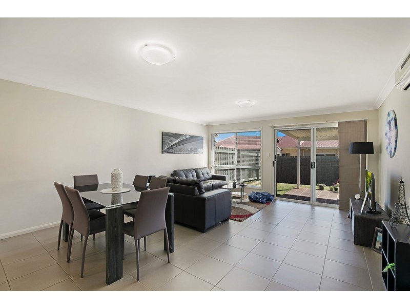 1/11 Gorman Street, Darling Heights QLD 4350