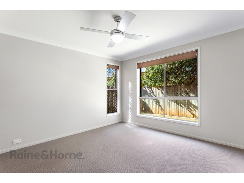 2/150 Russell Street, Newtown QLD 4350