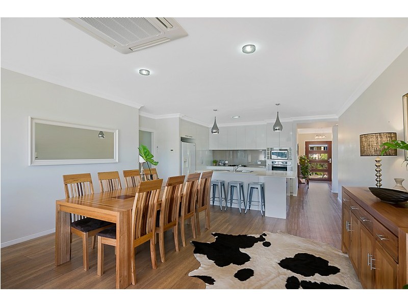 16 Camborne Street, Kleinton QLD 4352