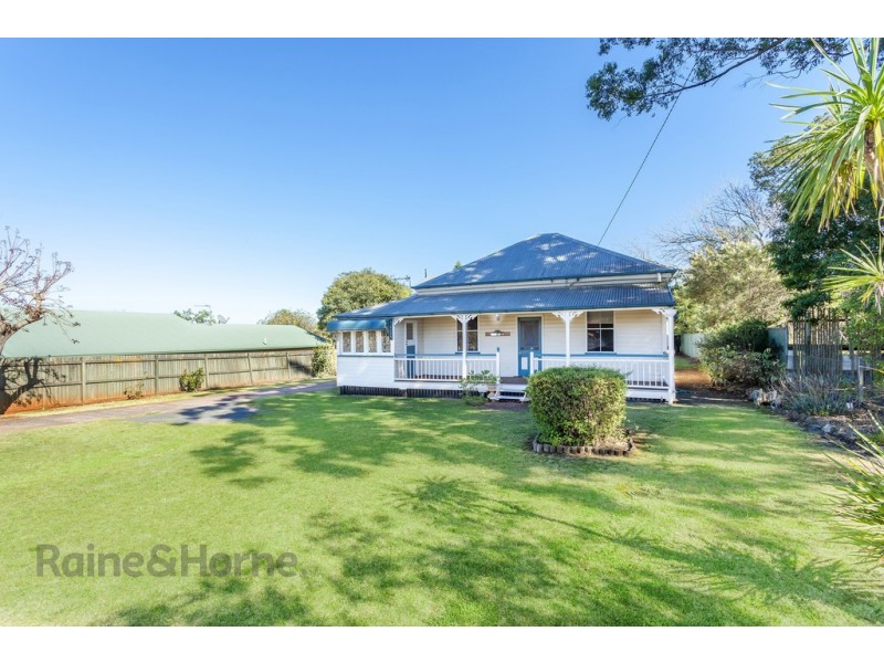 269 New England Highway, Harlaxton QLD 4350
