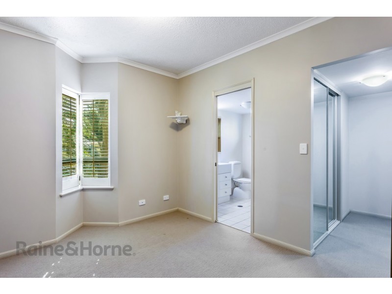 1/2 Tourist Road, East Toowoomba QLD 4350