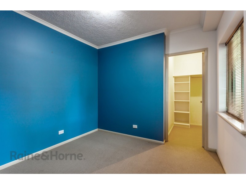 1/2 Tourist Road, East Toowoomba QLD 4350