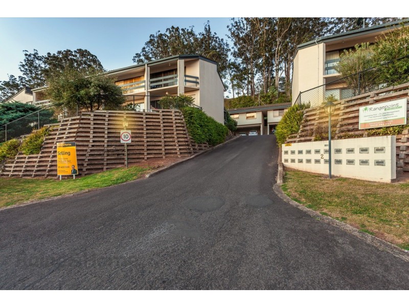 29/2 Benjamin Street, Mount Lofty QLD 4350