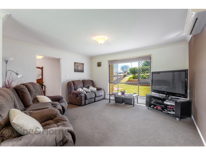 22 Samuel Court, Darling Heights QLD 4350