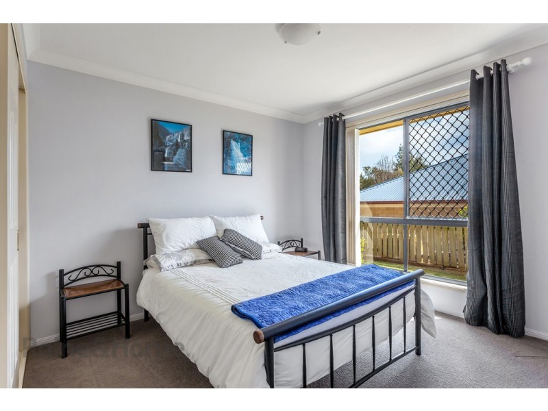 22 Samuel Court, Darling Heights QLD 4350