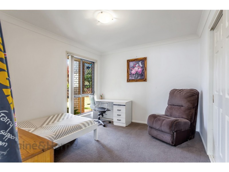22 Samuel Court, Darling Heights QLD 4350