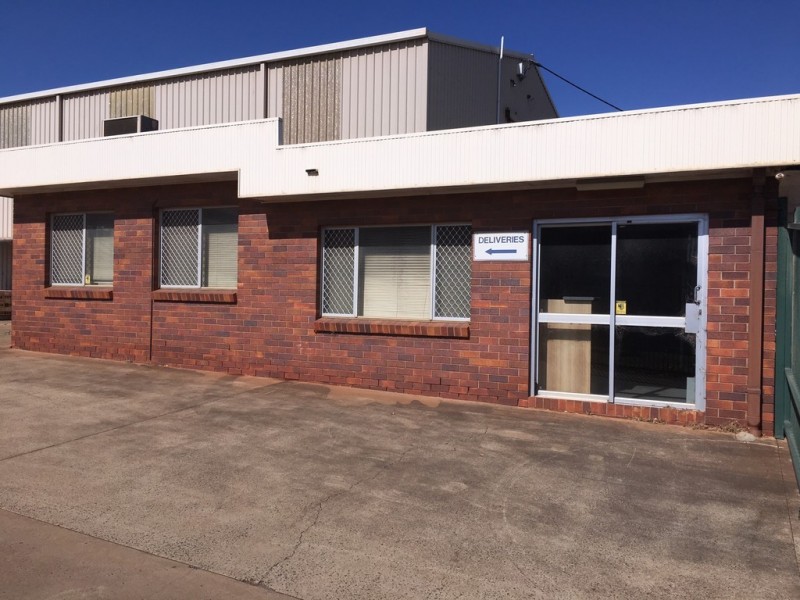 322 Anzac Avenue, Harristown QLD 4350