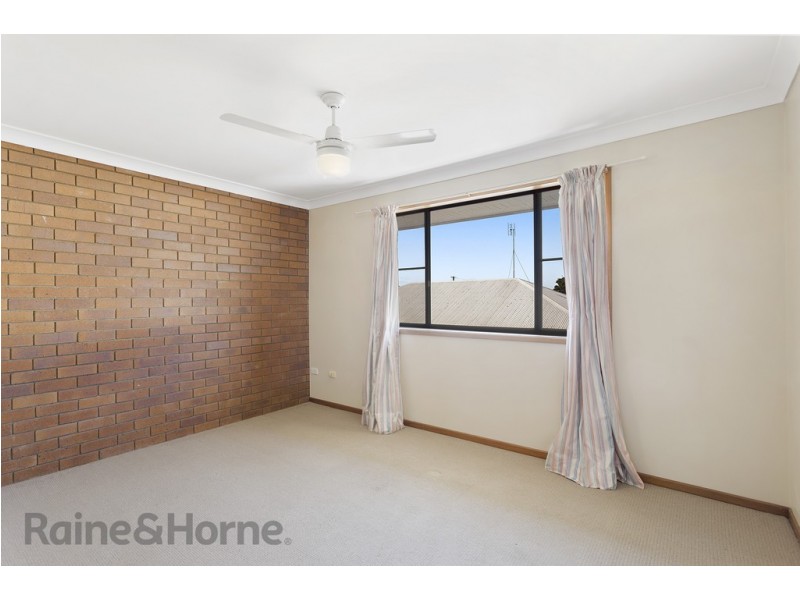 3/20 Cambridge Street, Harristown QLD 4350