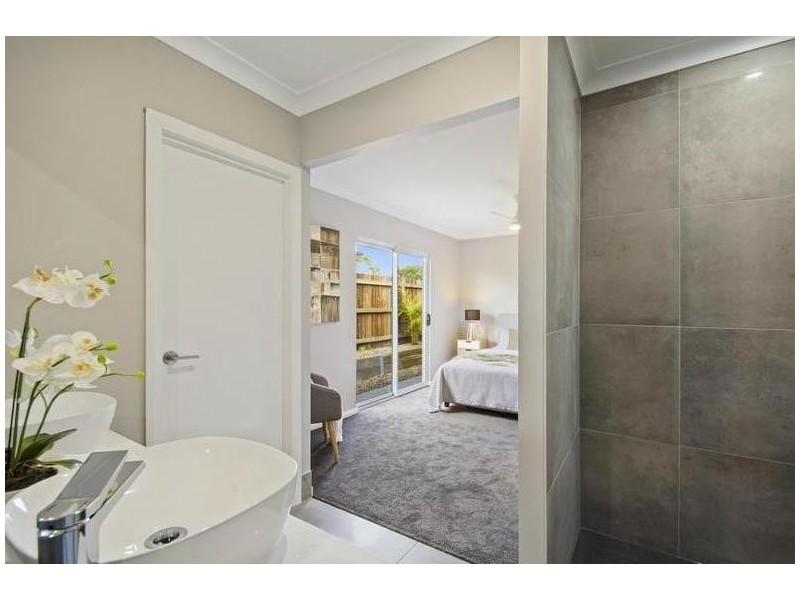 23 Yarrow Close, Middle Ridge QLD 4350