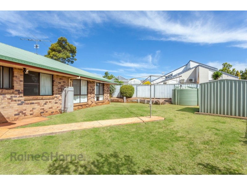 20 Falconer Court, Rangeville QLD 4350