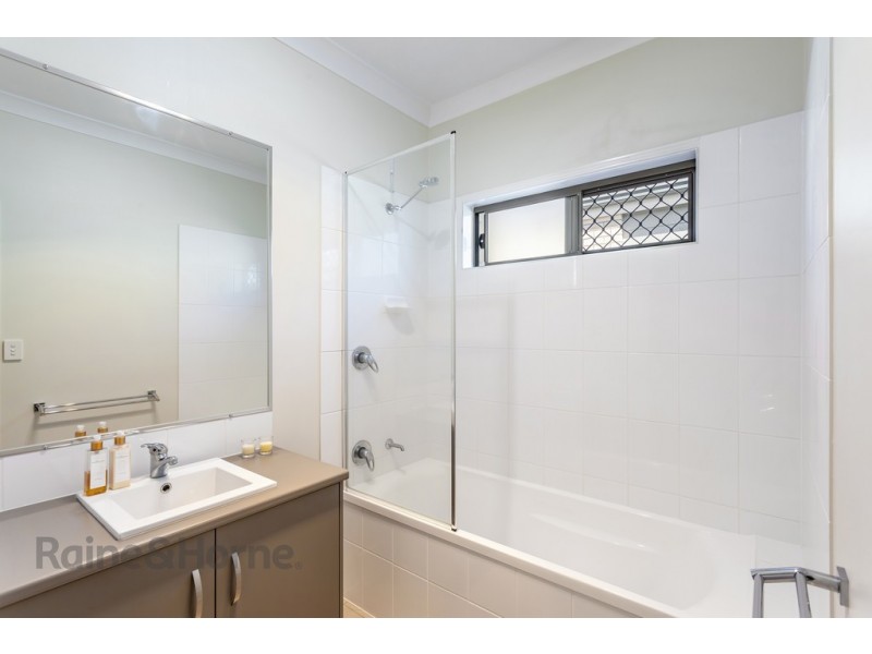 2/13 Fromalls Street, Harristown QLD 4350